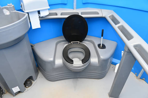 Best Emergency porta potty rental  in Chisago City, MN